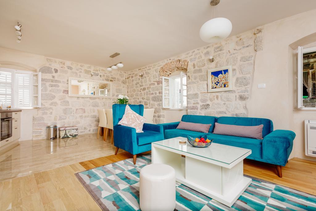 Old Town Museum Square Apartment Котор Екстер'єр фото
