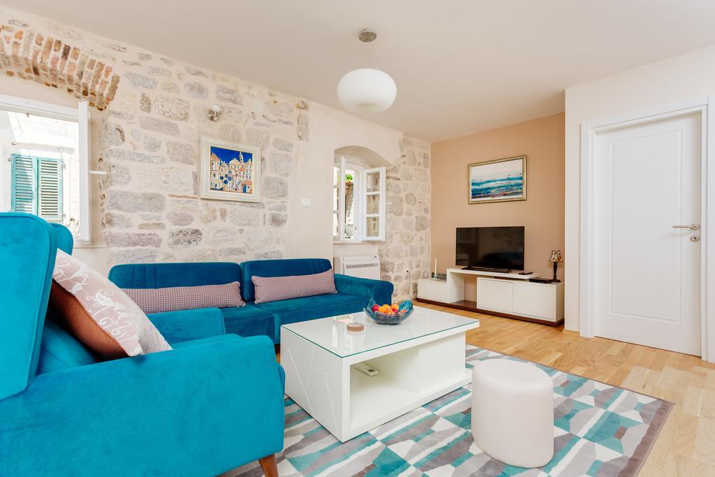 Old Town Museum Square Apartment Котор Екстер'єр фото