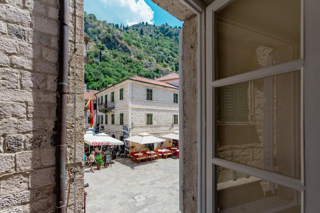 Old Town Museum Square Apartment Котор Екстер'єр фото